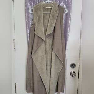 Lovestitch Plush Gray Faux Fur Vest